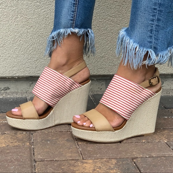 NIB Red Double Nautical Wide Band Wedge Sandal - Picture 3 of 8